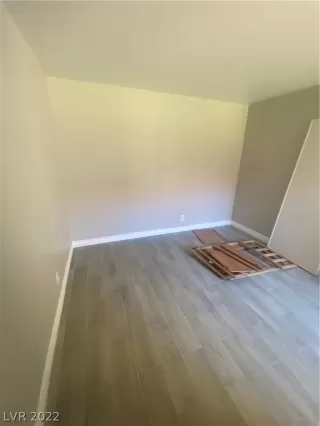 Photo #2: 2417019 Listing 