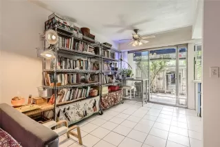 Photo #4: 2417101 Listing 