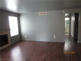 Photo #4: 2417138 Listing 