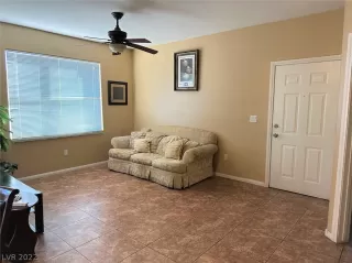 Photo #2: 2417258 Listing