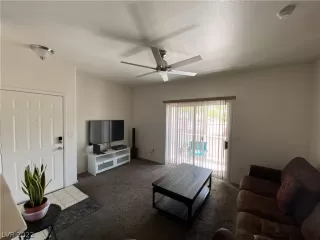 Photo #3: 2417260 Listing