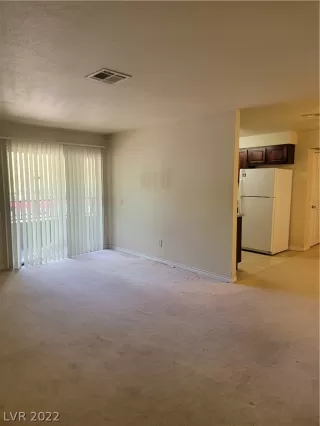 Photo #2: 2417261 Listing 