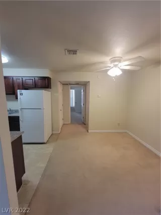 Photo #3: 2417261 Listing 