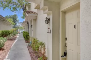 Photo #2: 2417340 Listing 