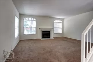 Photo #4: 2417344 Listing 