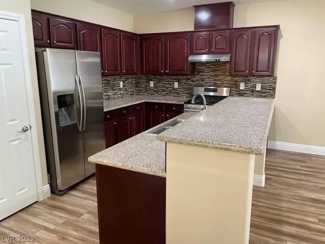 MLS: 2417422 Condo For Sale