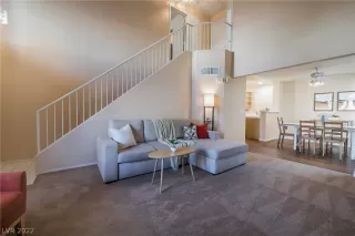 Photo #2: 2417434 Listing 