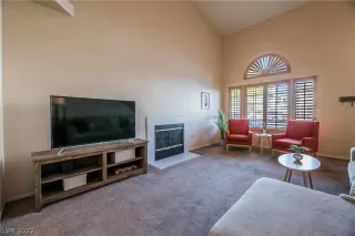 Photo #3: 2417434 Listing 