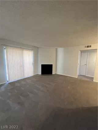 Photo #2: 2417437 Listing 