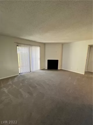 Photo #4: 2417437 Listing 