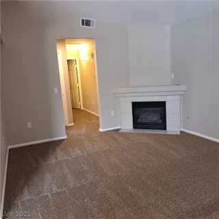 Photo #4: 2417510 Listing 
