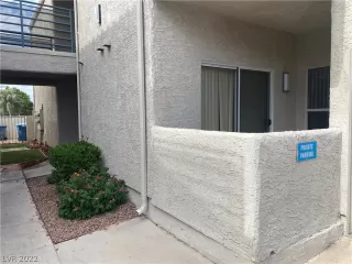 Photo #3: 2417601 Listing 