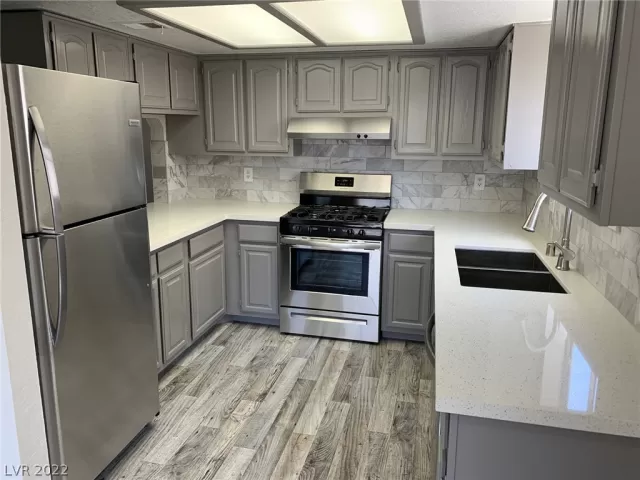 MLS: 2417617 Condo For Sale