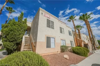 Photo #1: 2417618 Listing