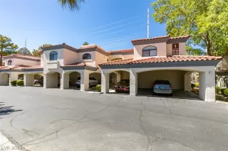 Photo #1: 2417645 Listing