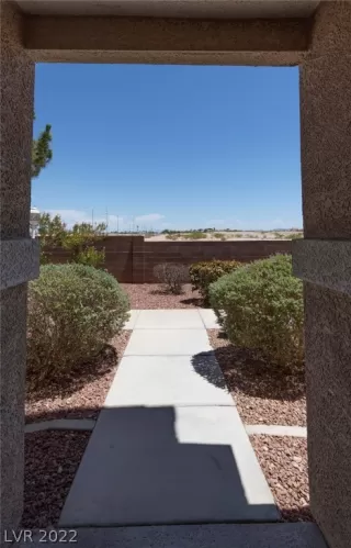 Photo #3: 2417655 Listing 