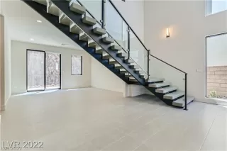 Photo #4: 2417660 Listing 