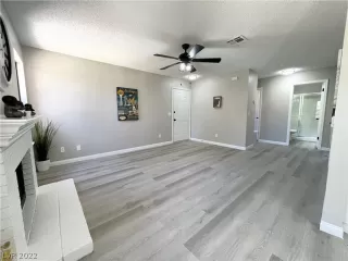 Photo #2: 2417663 Listing 