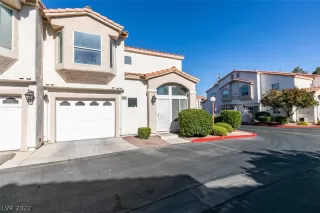 Photo #1: 2417677 Listing 