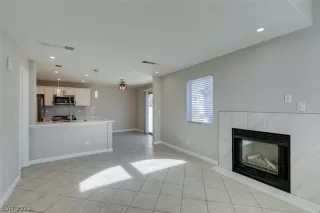 Photo #6: 2417677 Listing 