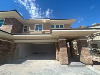 Photo #2: 2417684 Listing 