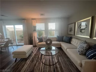 Photo #4: 2417684 Listing 