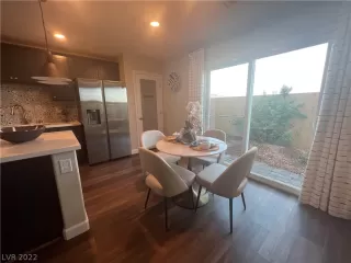 Photo #6: 2417684 Listing 