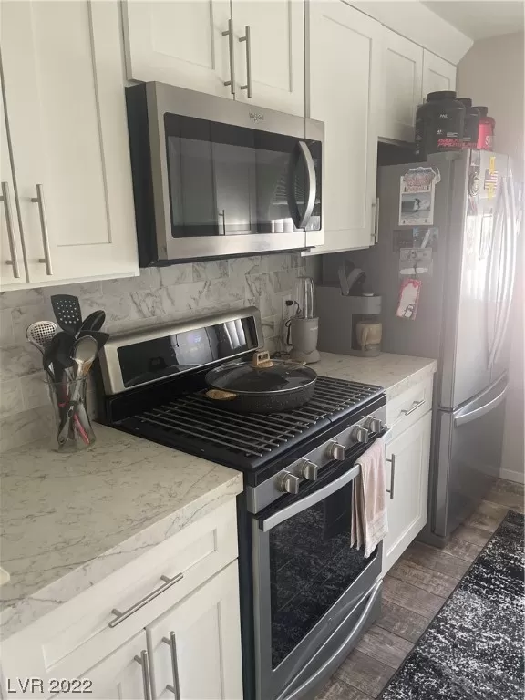 MLS: 2417695 Condo For Sale