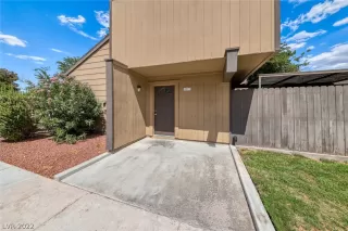 Photo #2: 2417738 Listing 