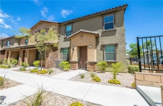 Photo #1: 2417744 Listing 