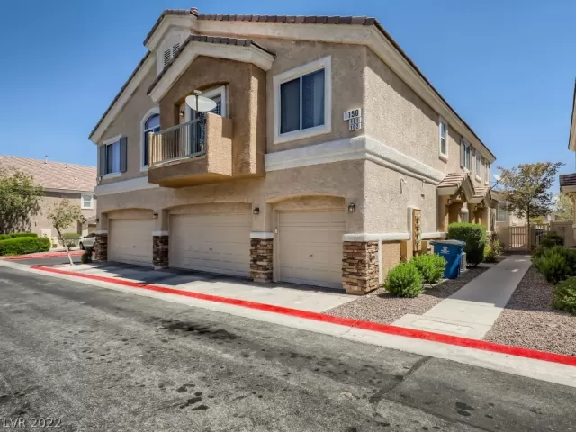 MLS: 2417759 Condo For Sale