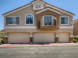 Photo #1: 2417759 Listing