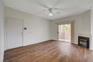 Photo #4: 2417788 Listing