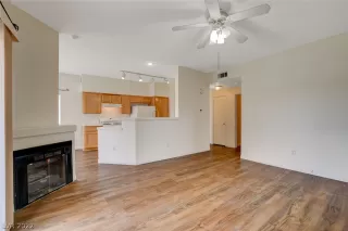 Photo #5: 2417788 Listing