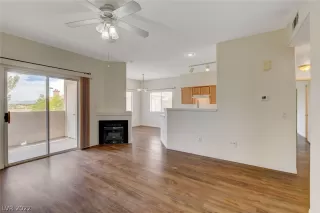 Photo #6: 2417788 Listing