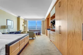 Photo #4: 2417793 Listing