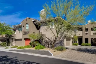 Photo #1: 2417816 Listing