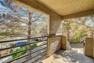 Photo #2: 2417831 Listing 