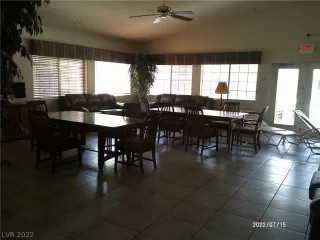 Photo #6: 2417844 Listing