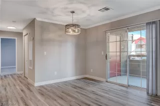 Photo #4: 2417857 Listing 