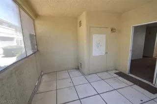 Photo #4: 2417862 Listing 