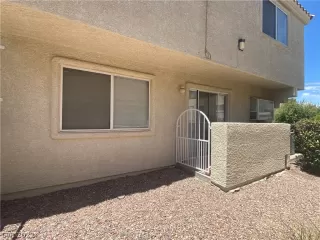 Photo #2: 2417864 Listing