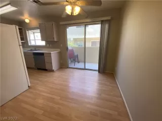 Photo #3: 2417864 Listing