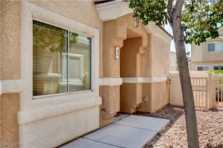 Photo #2: 2417867 Listing