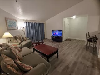 Photo #1: 2417970 Listing