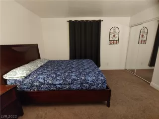 Photo #5: 2417970 Listing