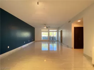 Photo #4: 2417983 Listing 