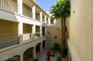 Photo #3: 2417988 Listing 