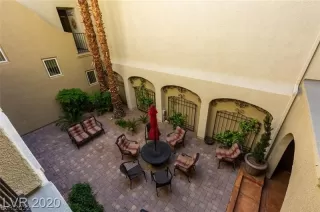 Photo #4: 2417988 Listing 
