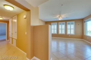Photo #5: 2417988 Listing 